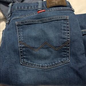 Wrangler Deep Blue Jeans